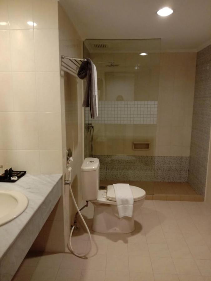 Giia Sanno Hotel Pluit Джакарта Экстерьер фото