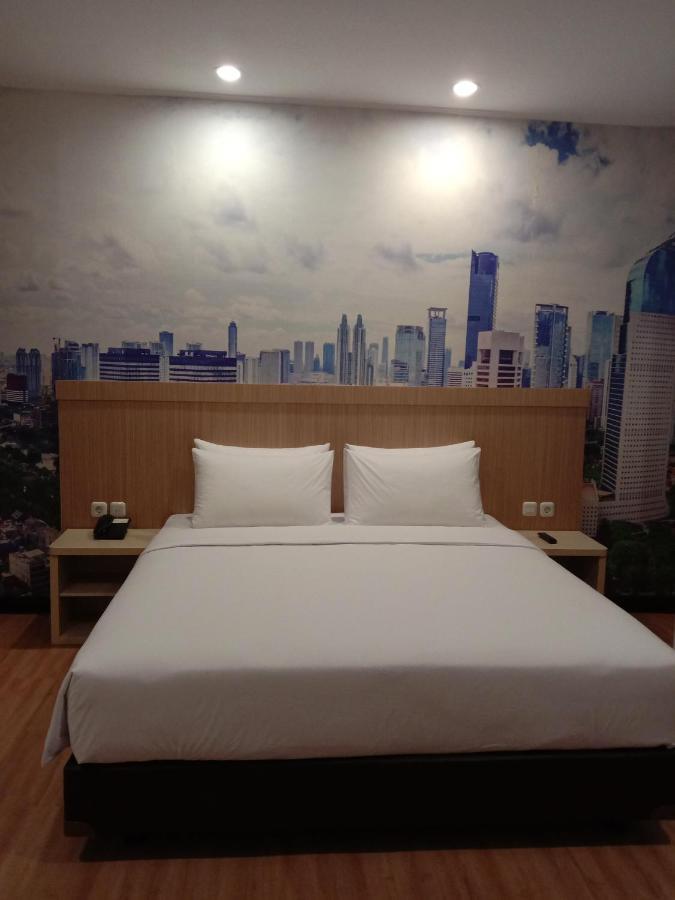 Giia Sanno Hotel Pluit Джакарта Экстерьер фото