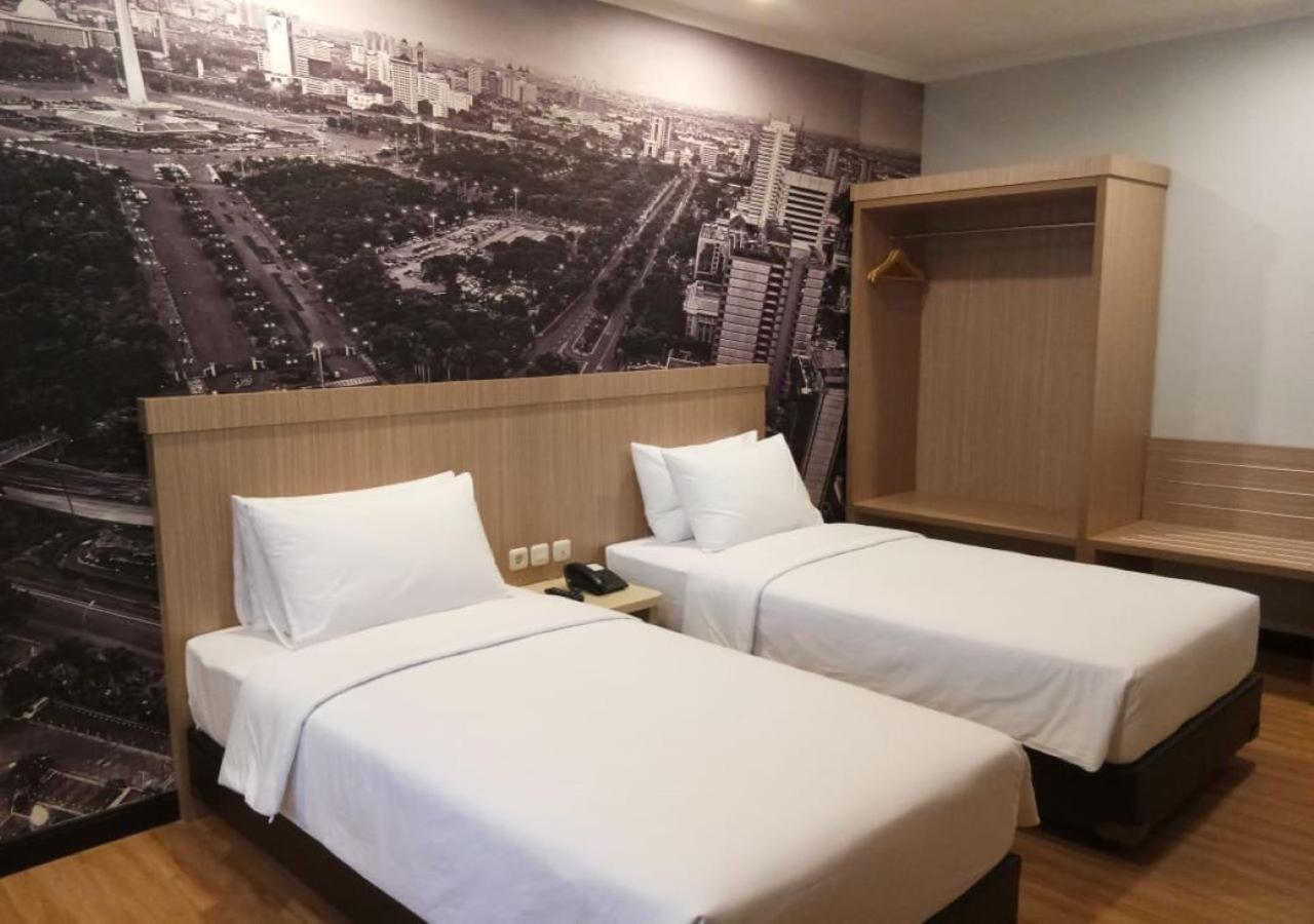 Giia Sanno Hotel Pluit Джакарта Экстерьер фото