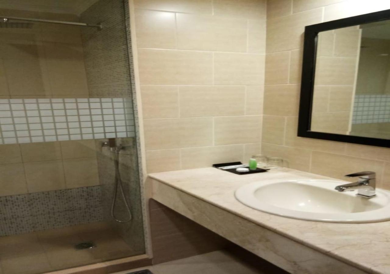 Giia Sanno Hotel Pluit Джакарта Экстерьер фото